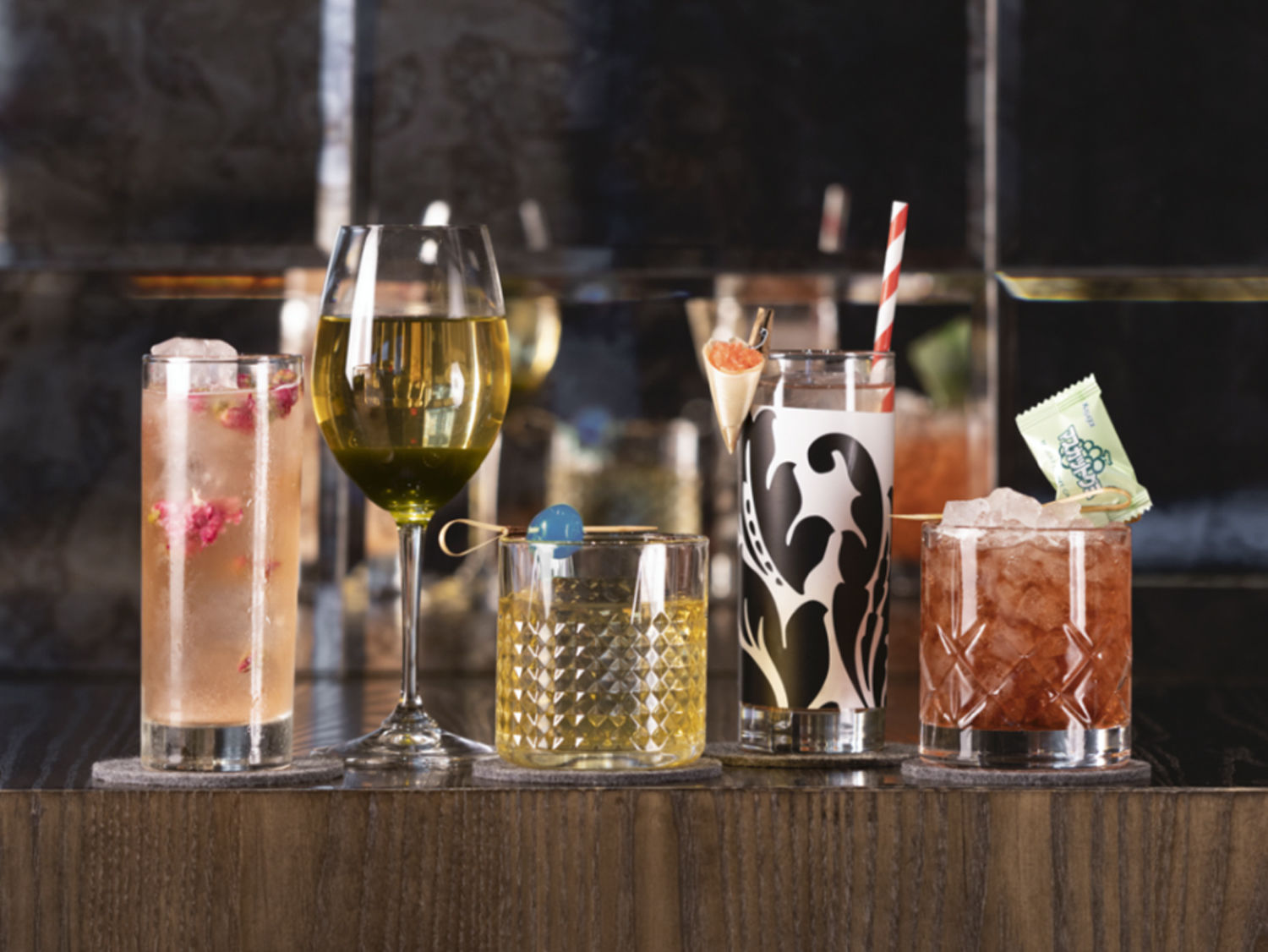 Bar Program - Cocktails: The Monarch Cocktail Bar & Lounge